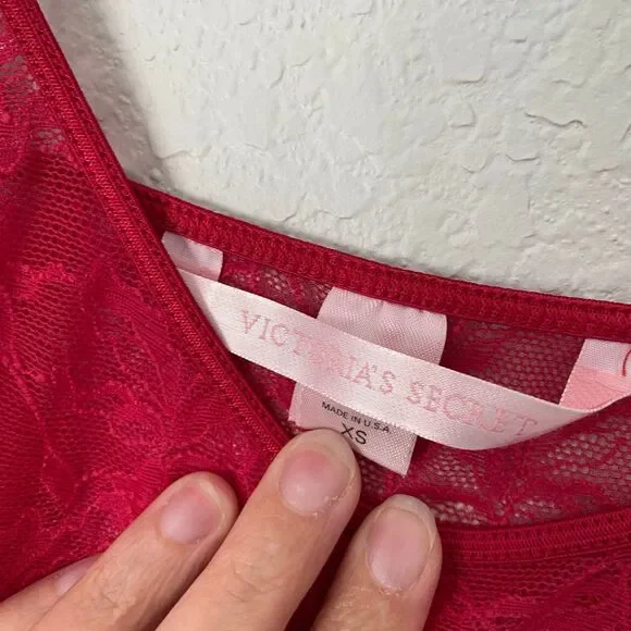 Victoria’s Secret Red Chemise Nylon Stretchy Lace Nightgown Lingerie Size XS - Picture 5 of 10